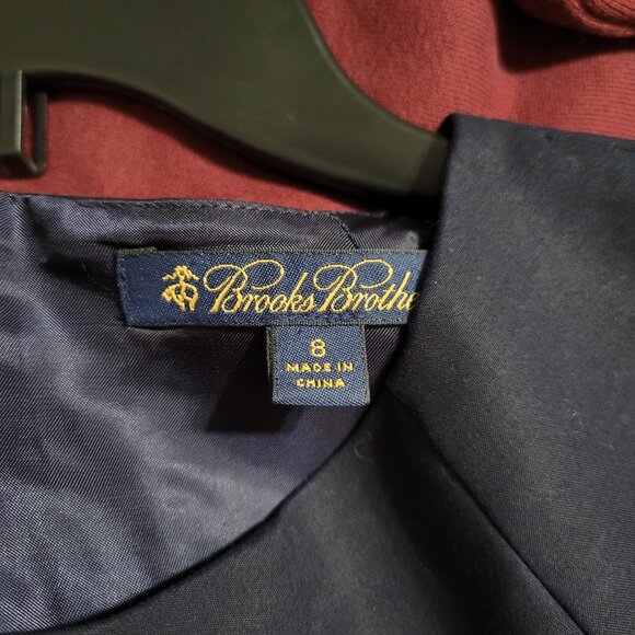 Brooks Brothers Embroidered Navy Blue 2-piece Set Top & Skirt Size 8 - Picture 11 of 14
